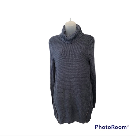 INC International Concepts Blue Gray Turtleneck - Size M - Picture 13 of 14